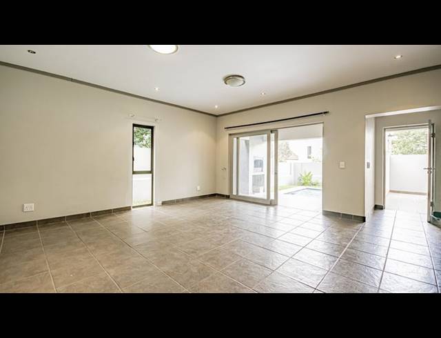 2 BEDROOM HOUSE FOR SALE IN FOURWAYS